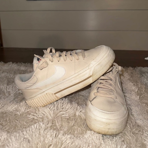 Nike Blazer Platform Lows - Picture 1 of 1